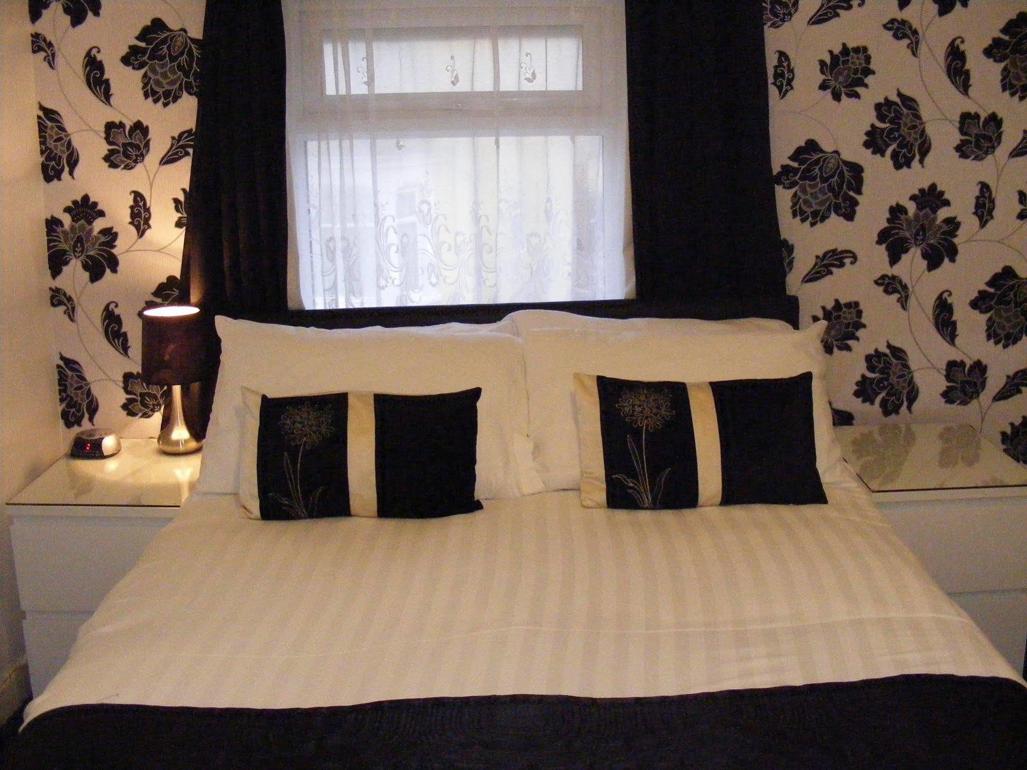 Mardonia Hotel Blackpool Bagian luar foto